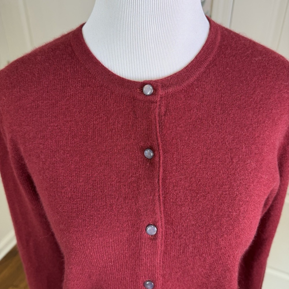 ISAAC MIZRAHI for target 100% Cashmere Sweater Cardigan Button Small Burgundy - Picture 3 of 6